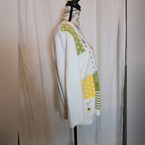 Christopher & Banks Flowers And Bees Cardigan - Picture 6 of 8